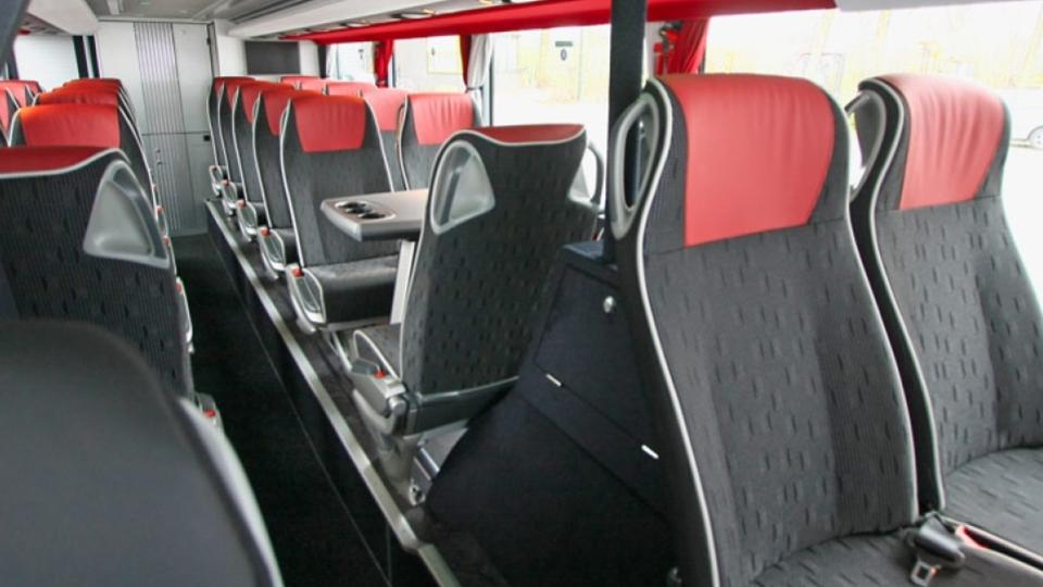 bus binnenkant stoelen